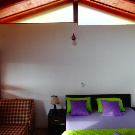 Karali Apartments Lagadin Luaran gambar
