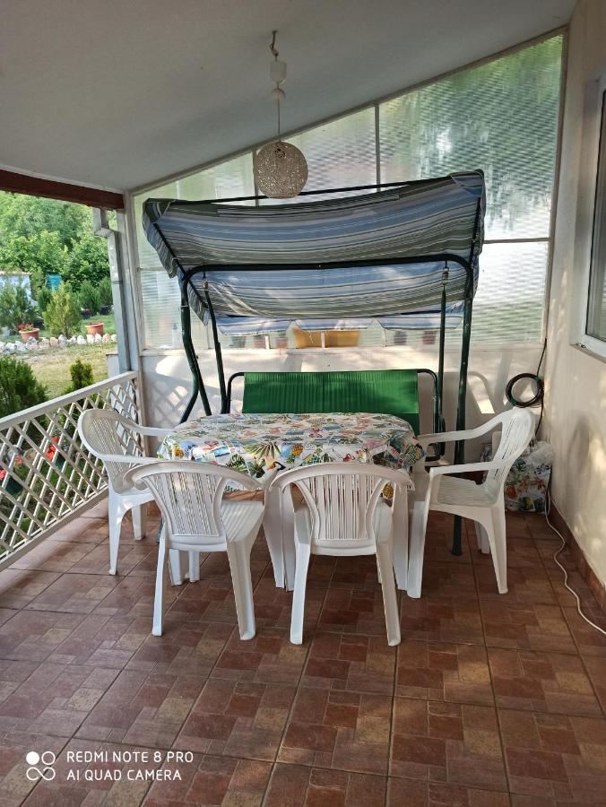 Karali Apartments Lagadin Luaran gambar
