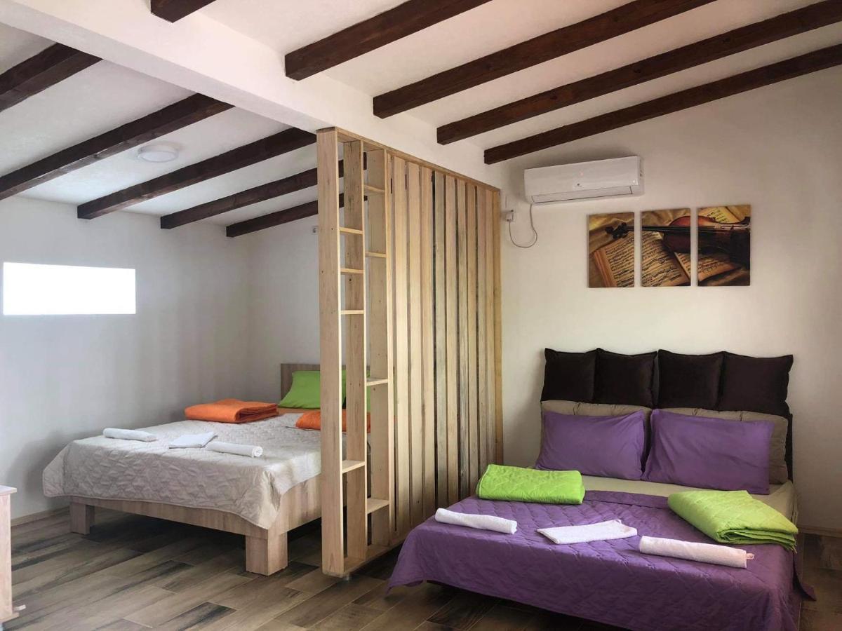 Karali Apartments Lagadin Luaran gambar